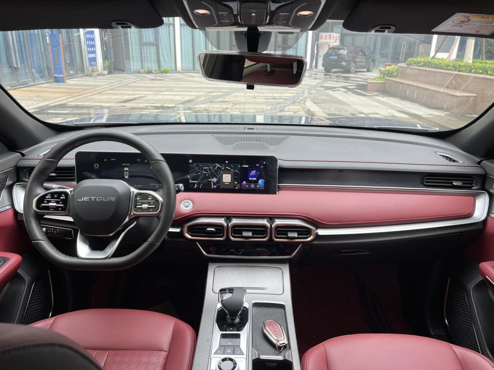Jetour X70 PLUS 2025 car image #7
