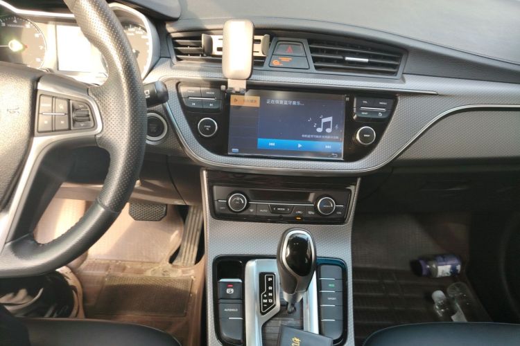 GEELY Emgrand GS 2017 #13 GEELY Emgrand GS 2017 car image #13
