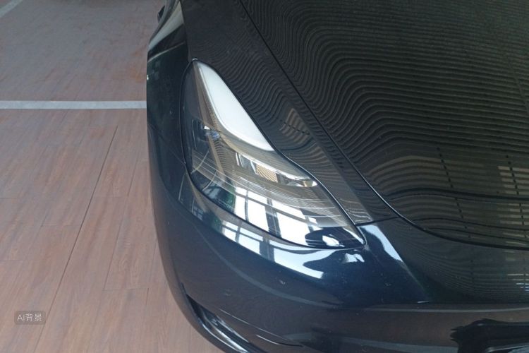 Tesla Model Y 2023 car image #8