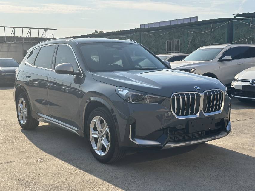 BMW X1 2023 #3 BMW X1 2023 car image #3