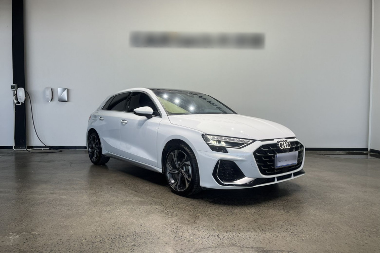Audi A3 2025 car image #4