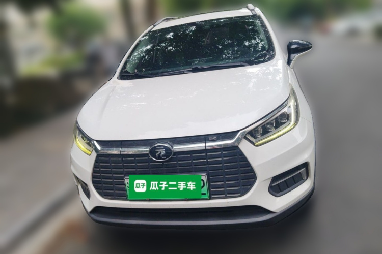 BYD Yuan New Energy 2019 car image #3