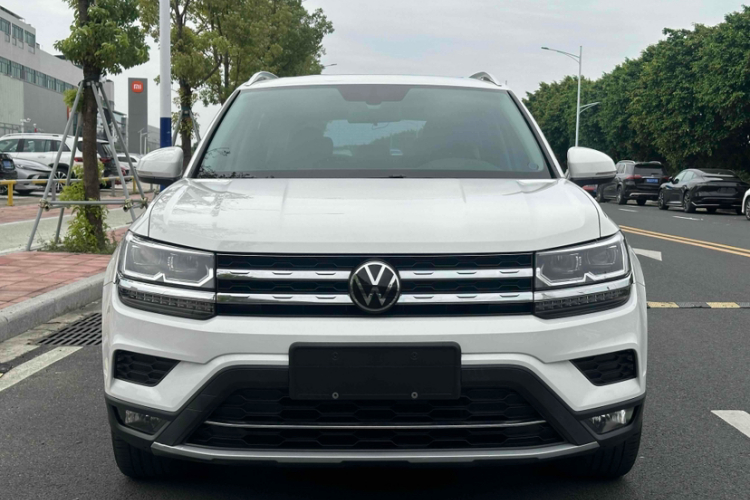 Volkswagen Tharu 2021 immagine di auto #4