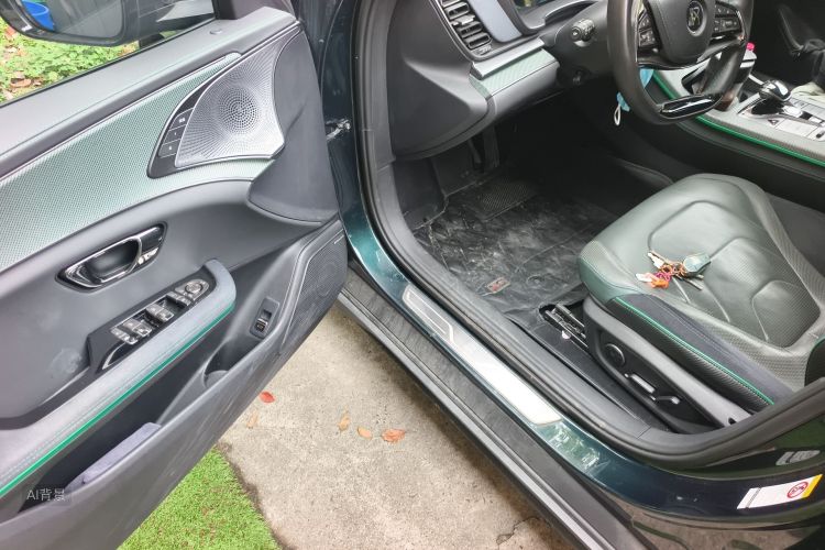 BYD Han 2022 صورة سيارة #18