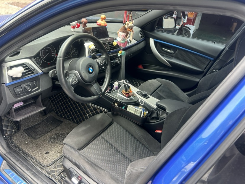 BMW 3 Series 2018 #7 BMW 3 Series 2018 car image #7