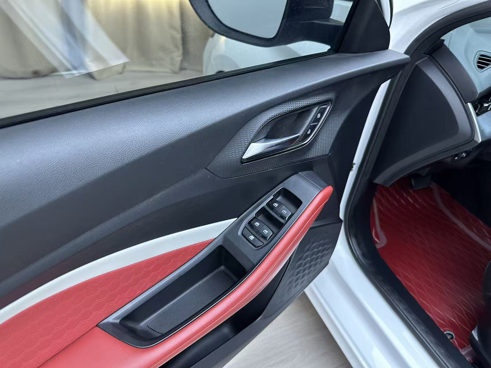 MG 5 2023 #14 MG 5 2023 immagine di auto #14