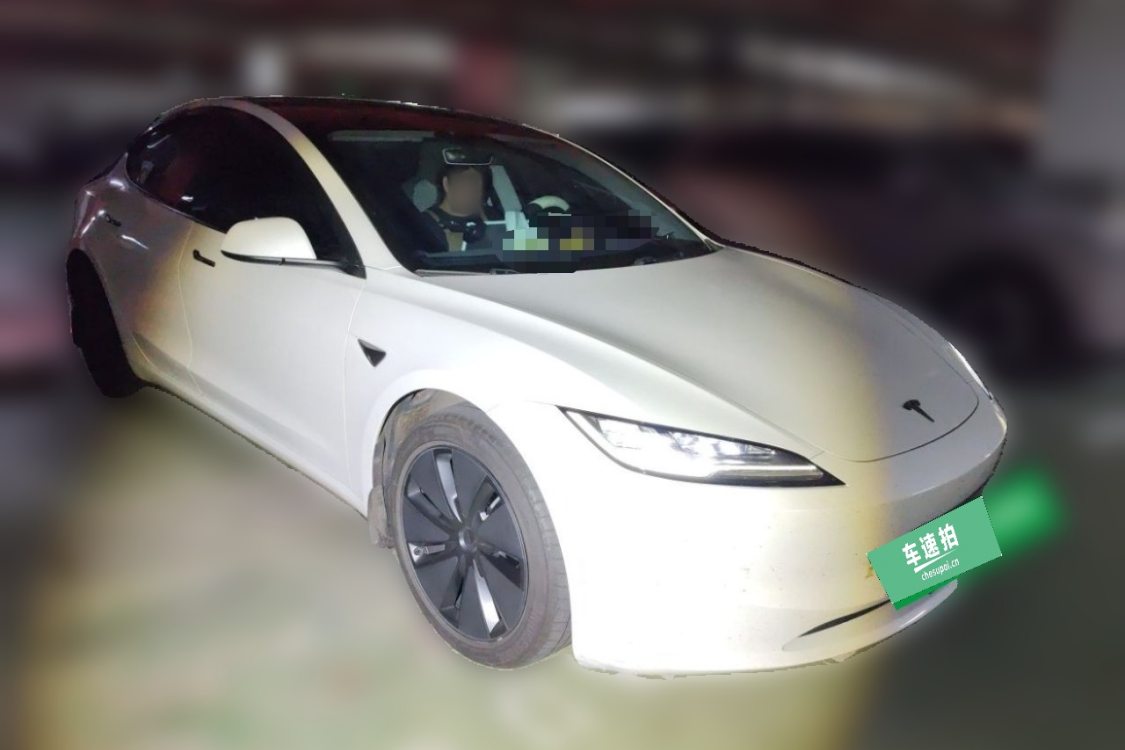 Tesla Model 3 2025 immagine di auto #2