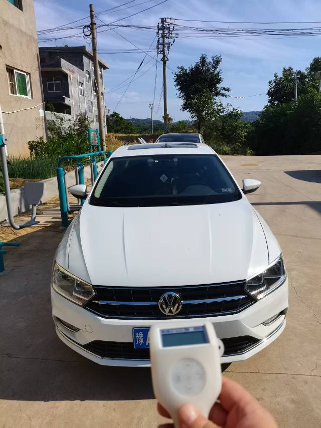 Volkswagen Bora 2017 car image #4