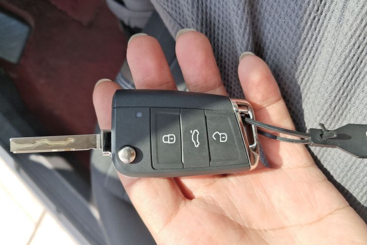 Volkswagen Lavida 2022 imagen de coche #9