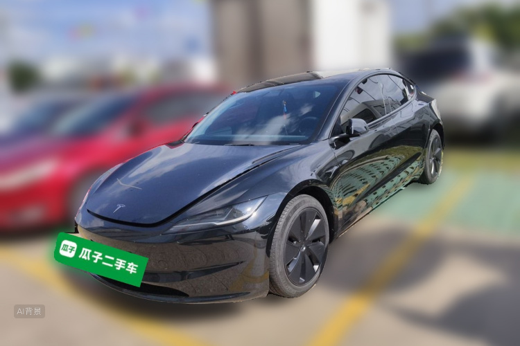 Tesla Model 3 2024 صورة سيارة #2