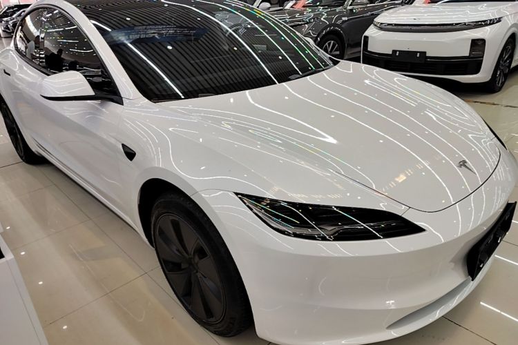Tesla Model 3 2024 #4 Tesla Model 3 2024 immagine di auto #4