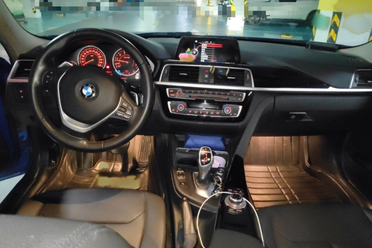 BMW 3 Series 2017 #12 BMW 3 Series 2017 car image #12