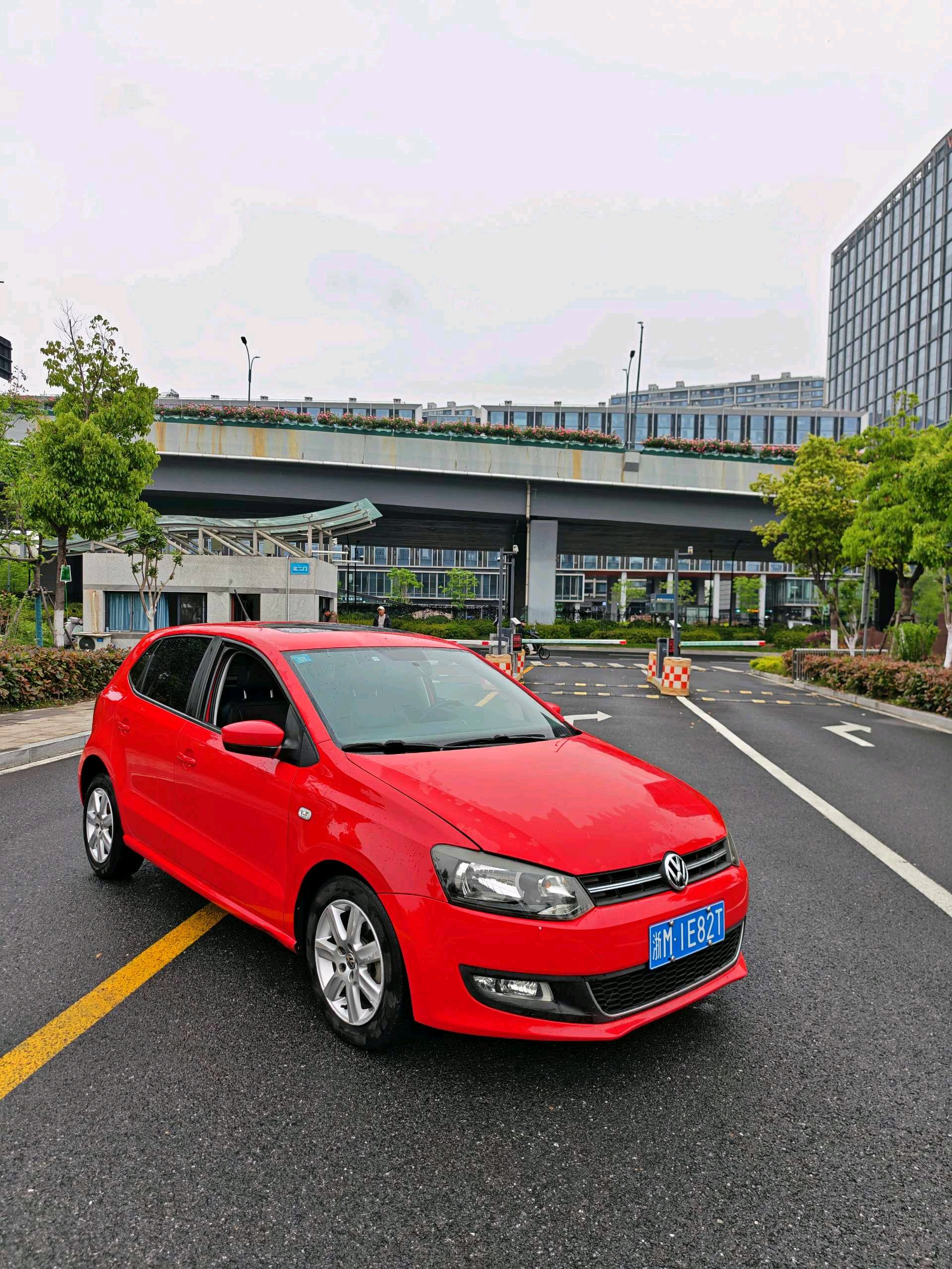 Volkswagen Polo 2012 изображение автомобиля #3