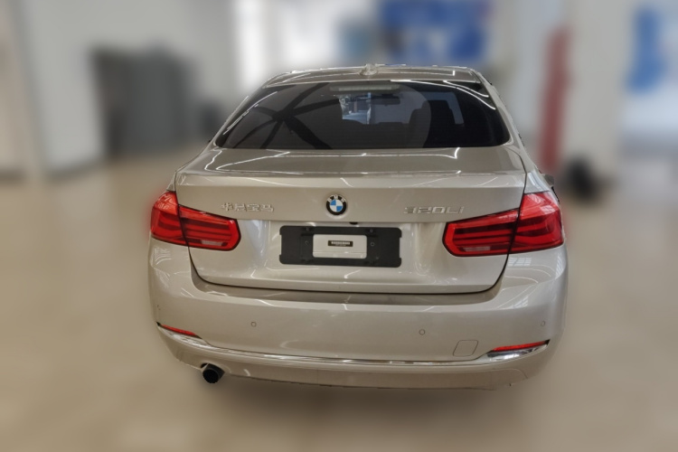 BMW 3 Series 2016 imagen de coche #6