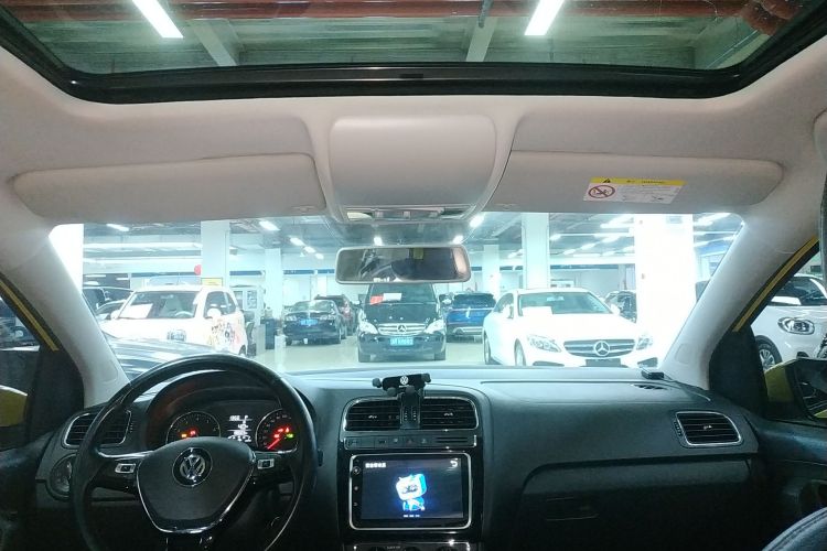 Volkswagen Polo 2018 immagine di auto #18