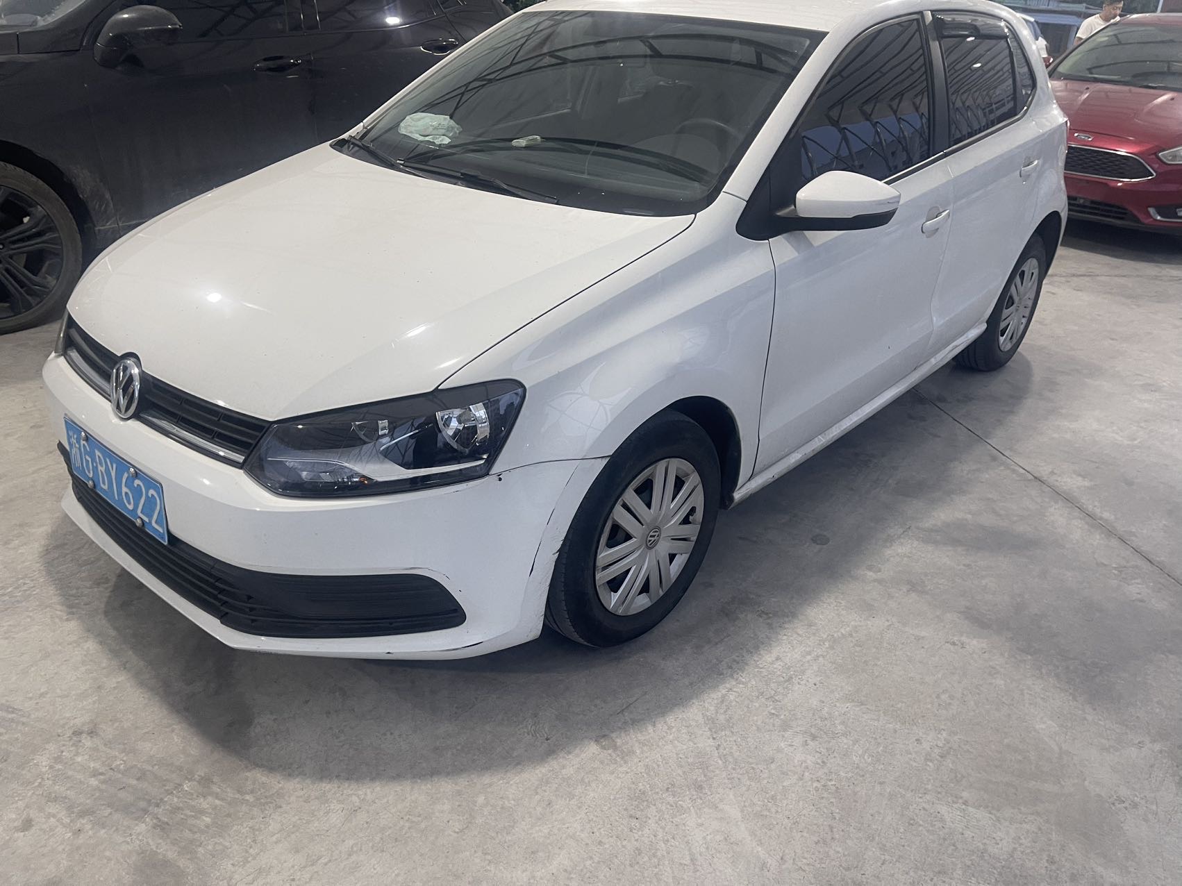 Volkswagen Polo 2016 Volkswagen Polo 2016 car image