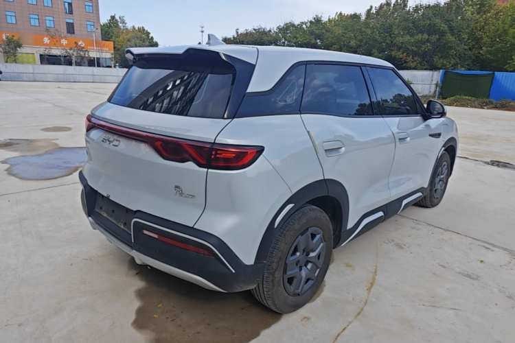 BYD YuanUP 2024 #7 BYD YuanUP 2024 immagine di auto #7