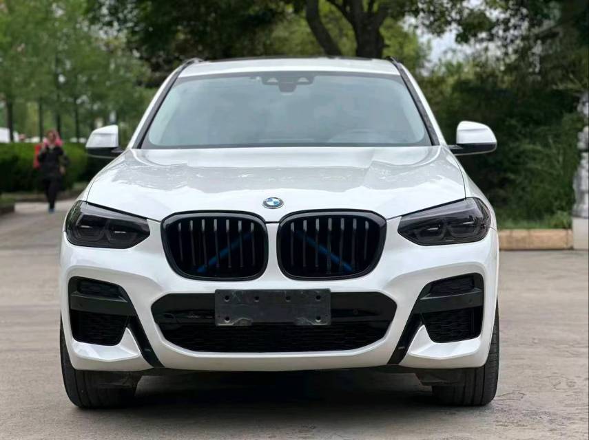 BMW X3 2021 BMW X3 2021 car image