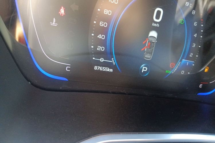 GEELY Coolray 2018 #14 GEELY Coolray 2018 صورة سيارة #14