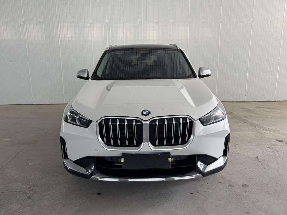 BMW X1 2023 #2 BMW X1 2023 car image #2
