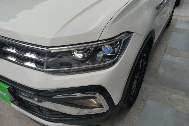 Volkswagen T-Cross 2022 изображение автомобиля #23