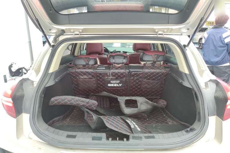 GEELY Emgrand GS 2018 #19 GEELY Emgrand GS 2018 immagine di auto #19