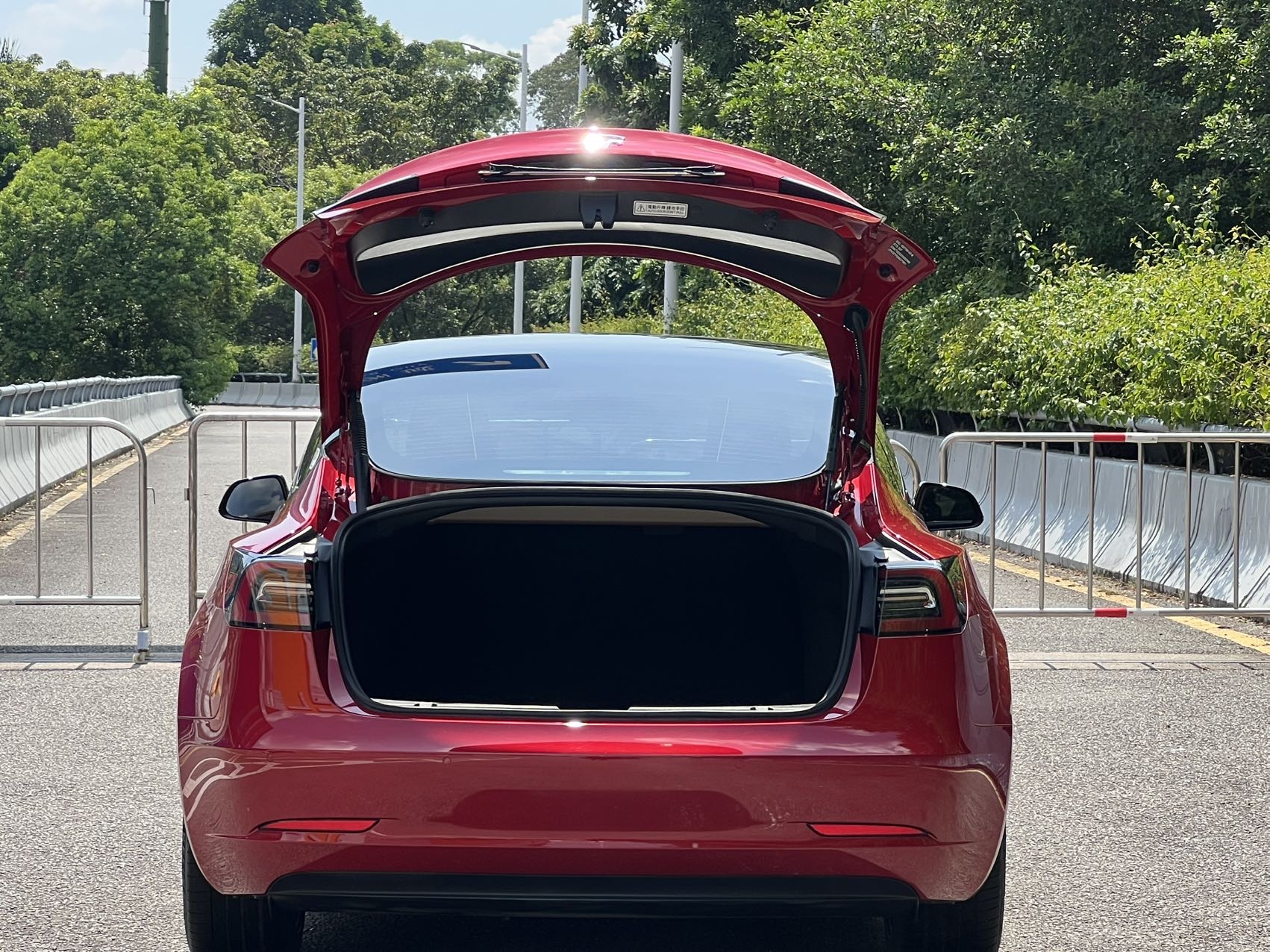Tesla Model 3 2022 #15 Tesla Model 3 2022 car image #15