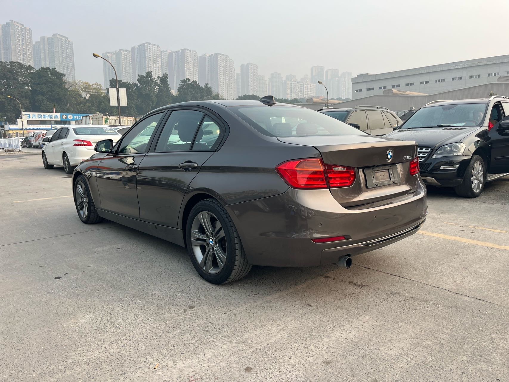 BMW 3 Series (Imported) 2013 car image #8