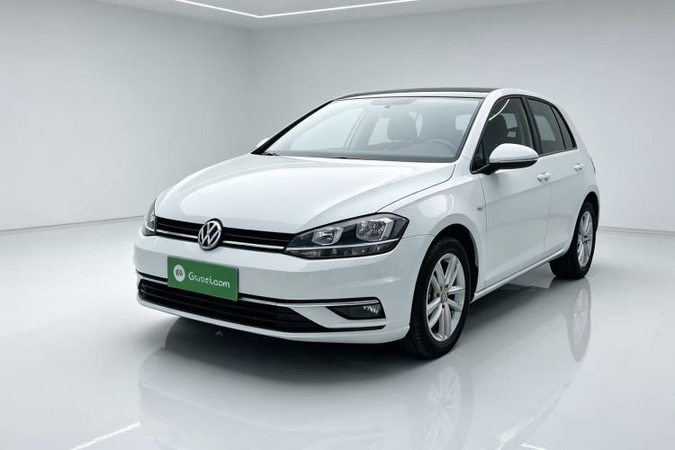 Volkswagen Golf 2018 car image #2