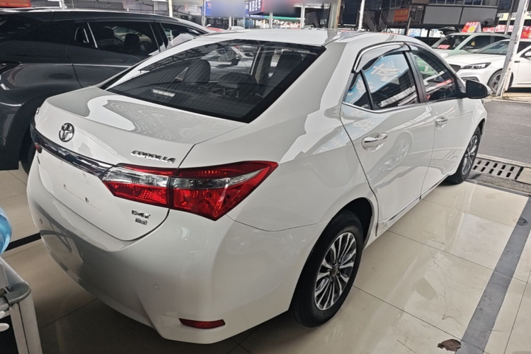 Toyota Corolla 2017 #7 Toyota Corolla 2017 car image #7
