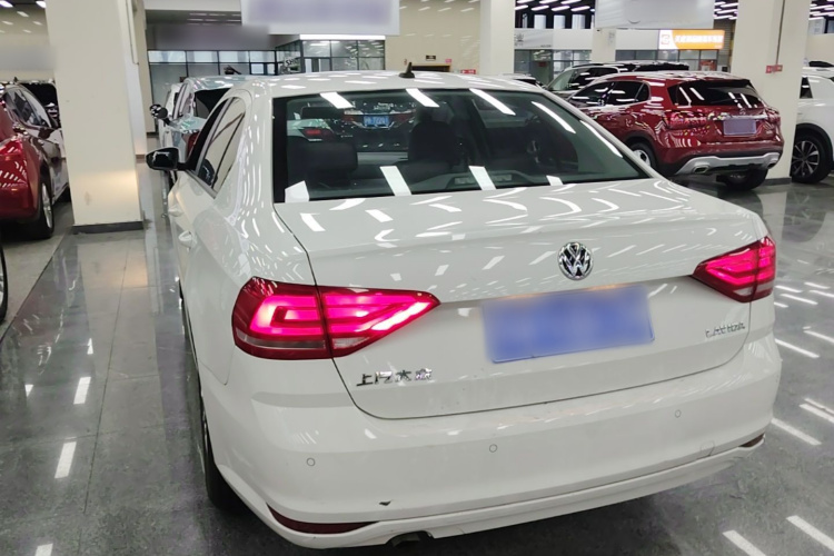 Volkswagen Lavida 2018 #5 Volkswagen Lavida 2018 car image #5