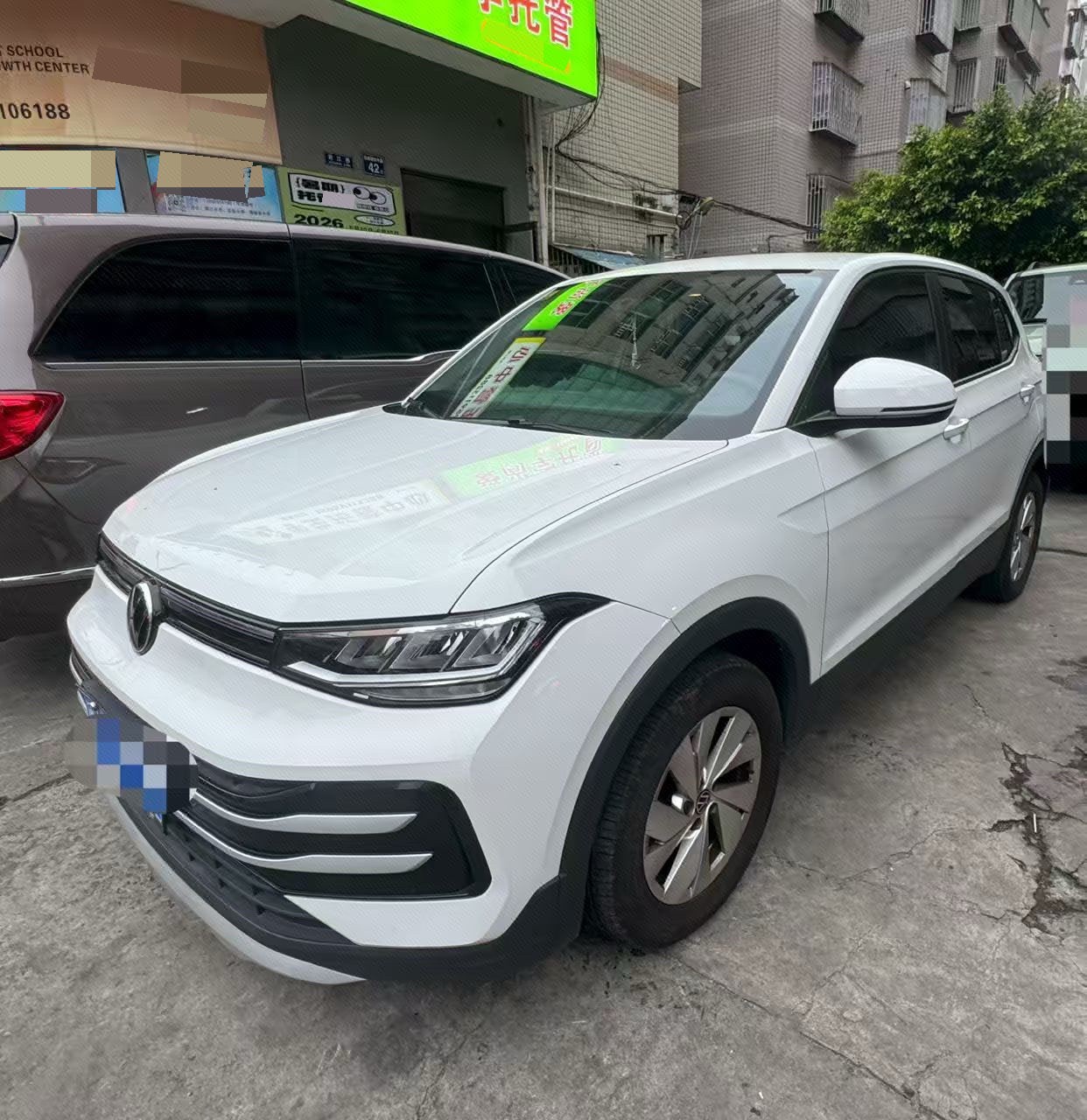 Volkswagen Tharu 2024 car image 