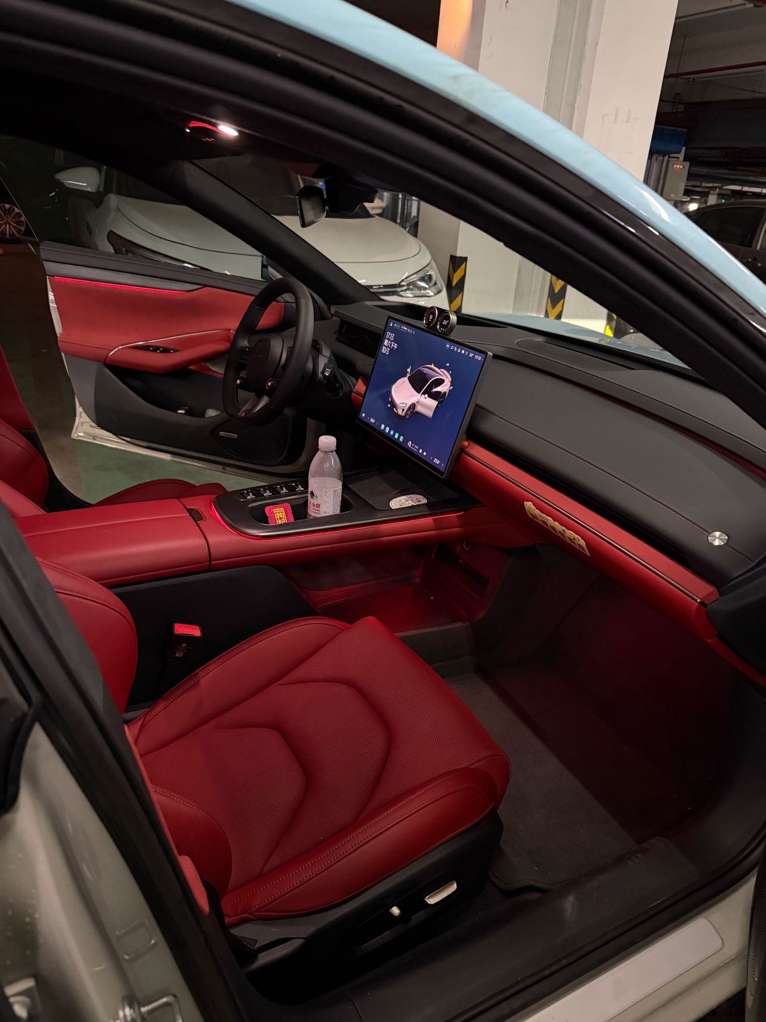 2025 car image #2