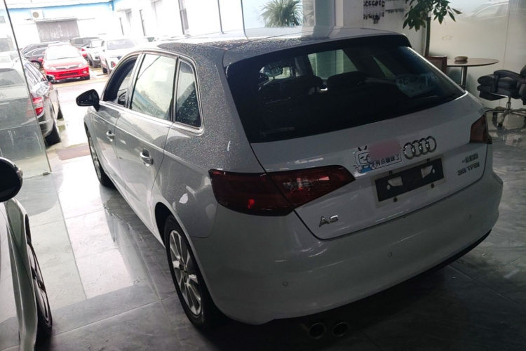 Audi A3 2015 car image #7