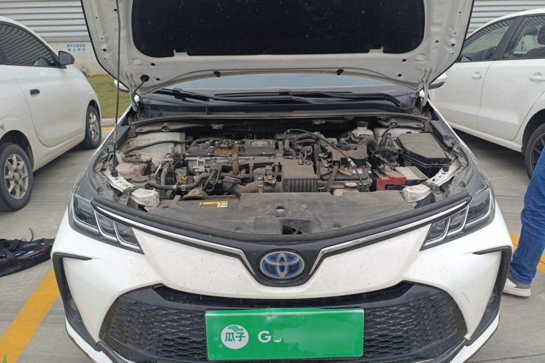 Toyota Corolla 2023 immagine di auto #10