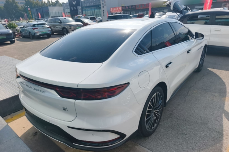 BYD Han 2023 #7 BYD Han 2023 immagine di auto #7