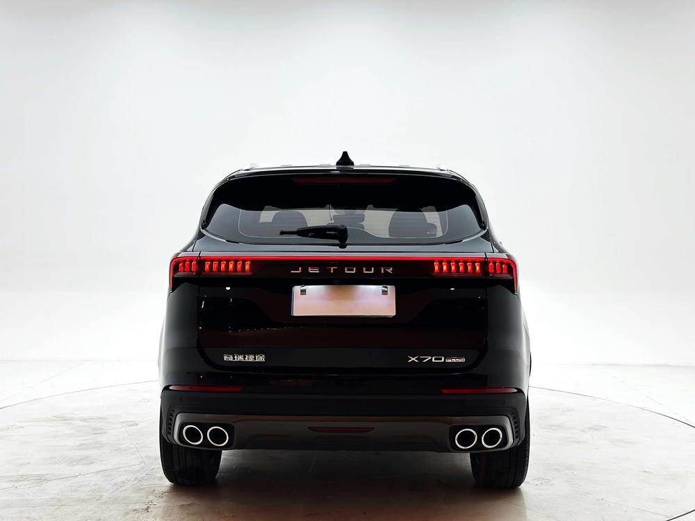 Jetour X70 PLUS 2023 car image #6