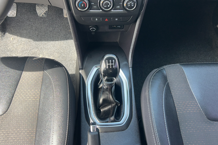 Chery Tiggo 3x 2018 car image #19