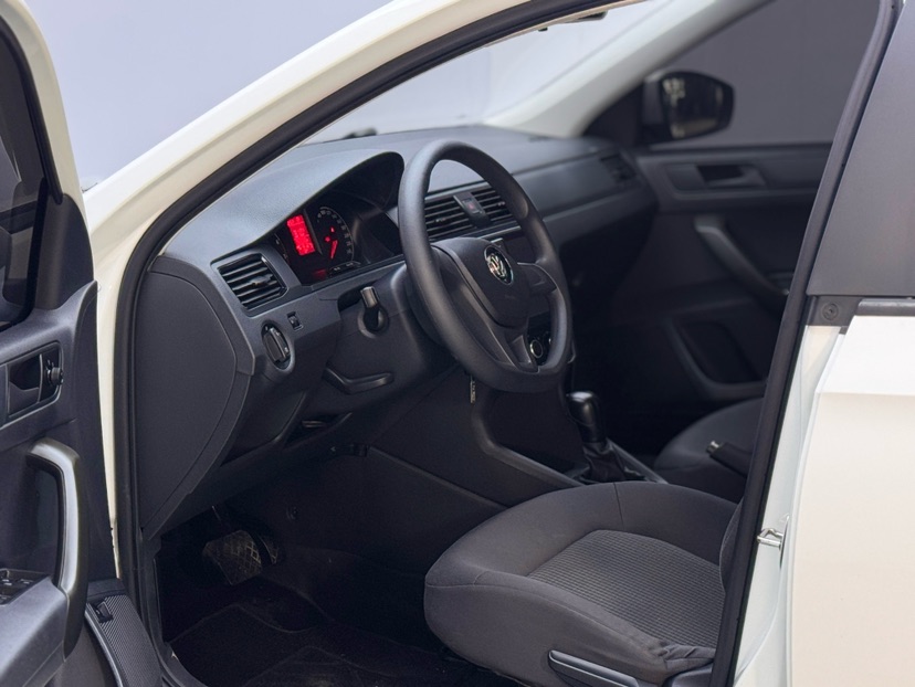 Volkswagen Santana 2017 car image #4