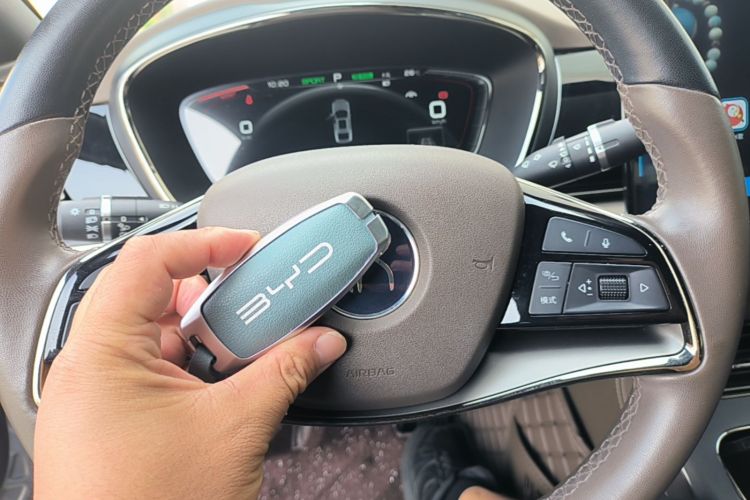 BYD Han 2022 #14 BYD Han 2022 изображение автомобиля #14
