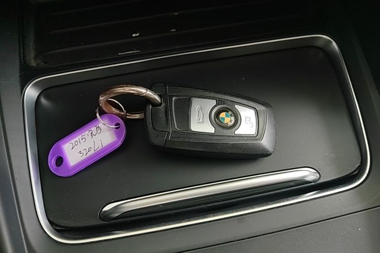 BMW 3 Series 2015 #9 BMW 3 Series 2015 car image #9