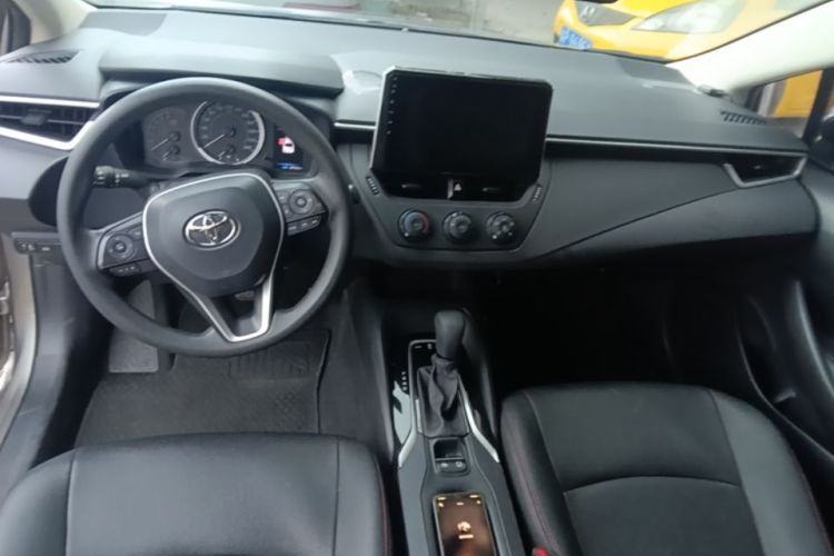 Toyota Corolla 2020 car image #10