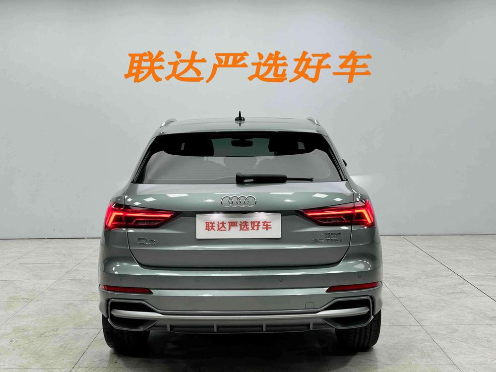 Audi Q3 2022 car image #5
