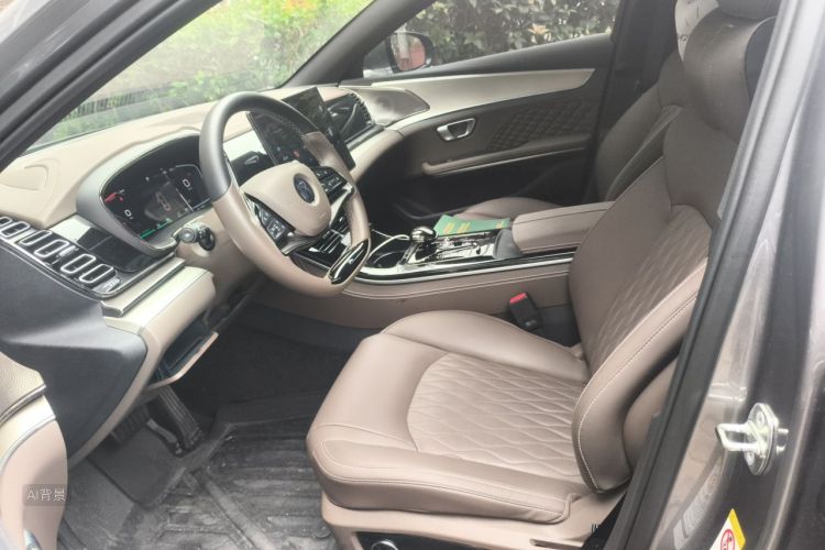 BYD Han 2023 car image #17