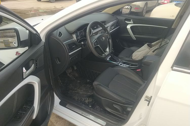 GEELY Emgrand 2018 #16 GEELY Emgrand 2018 car image #16