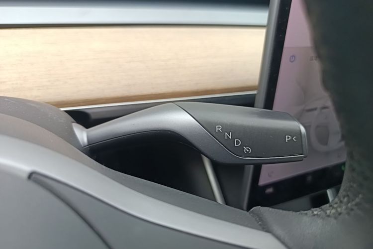 Tesla Model 3 2020 #14 Tesla Model 3 2020 car image #14