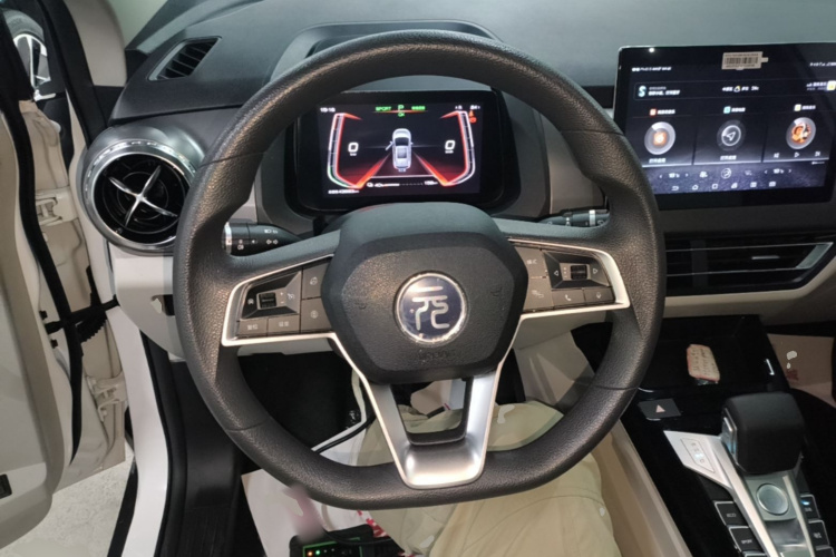 BYD Yuan Pro 2022 car image #11