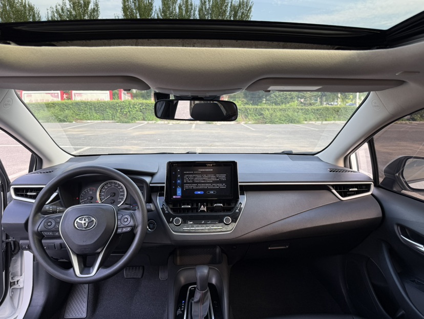 Toyota Corolla 2024 car image #9