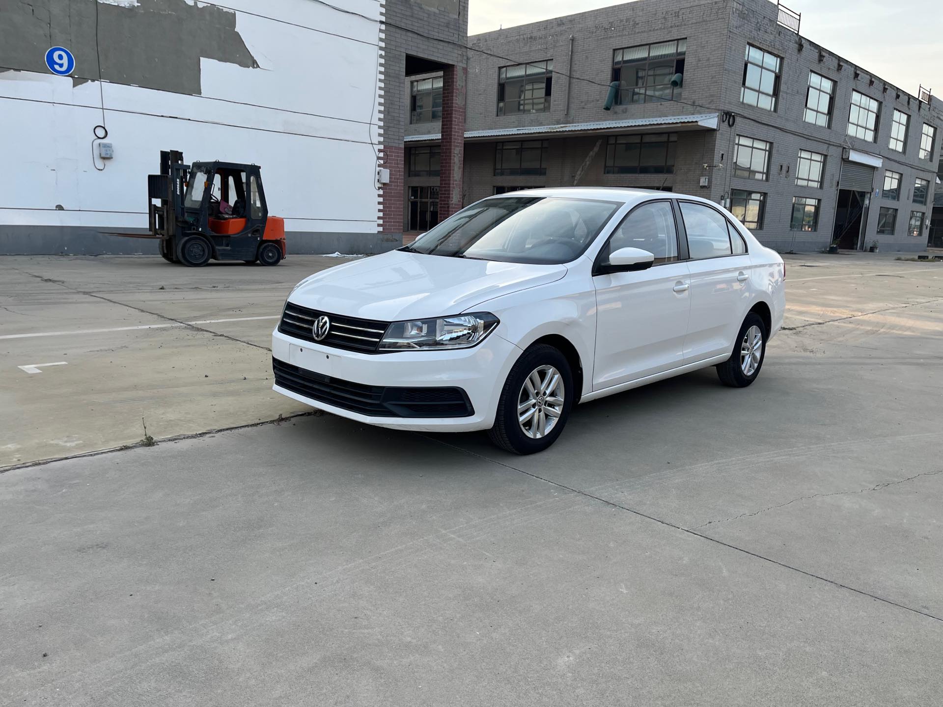 Volkswagen Santana 2019 Volkswagen Santana 2019 car image