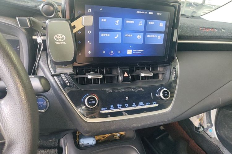 Toyota Corolla 2020 car image #13